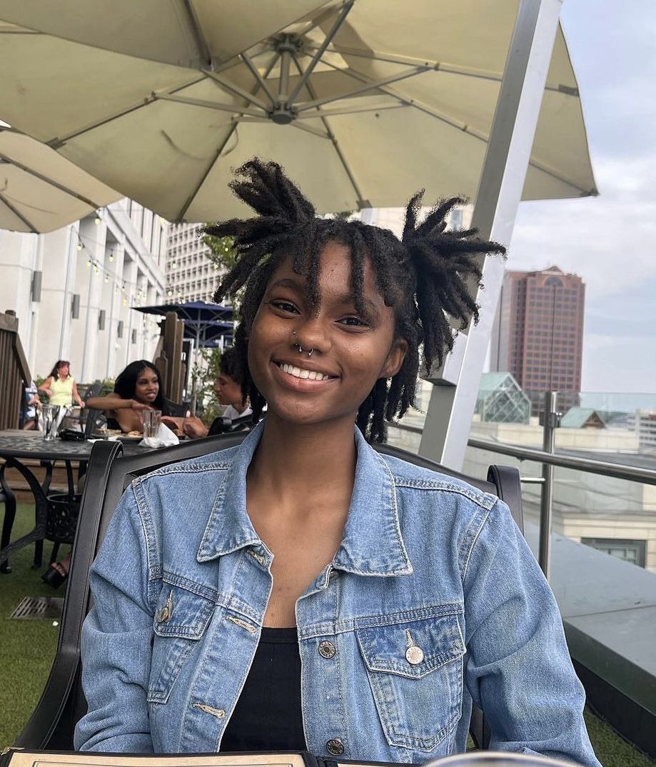 girl on locs
