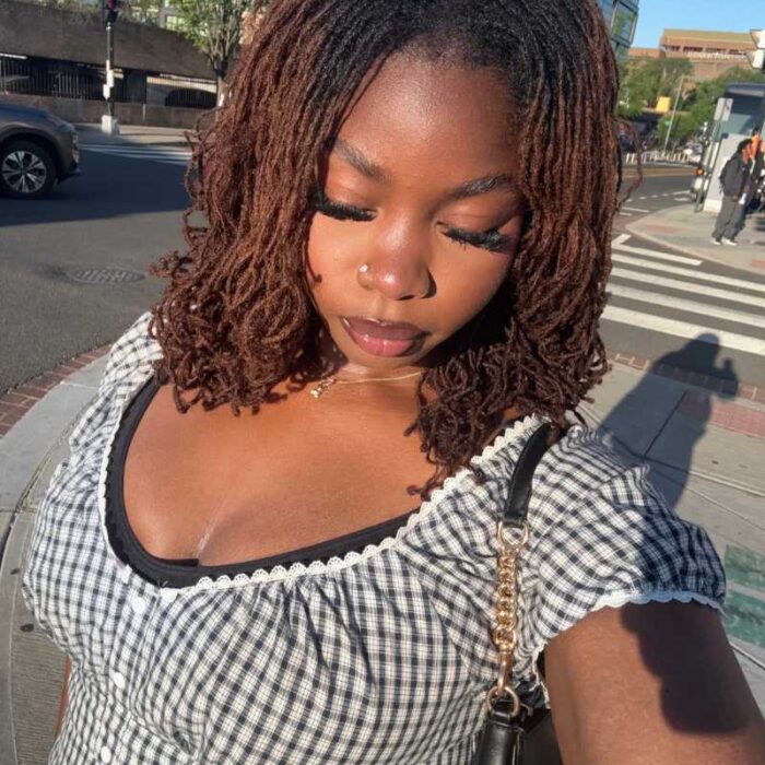 girl in locs