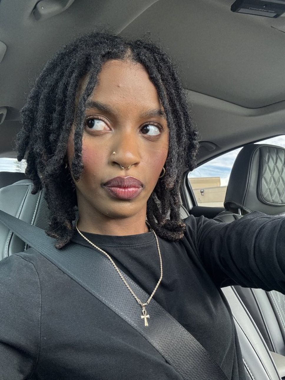 girl on locs