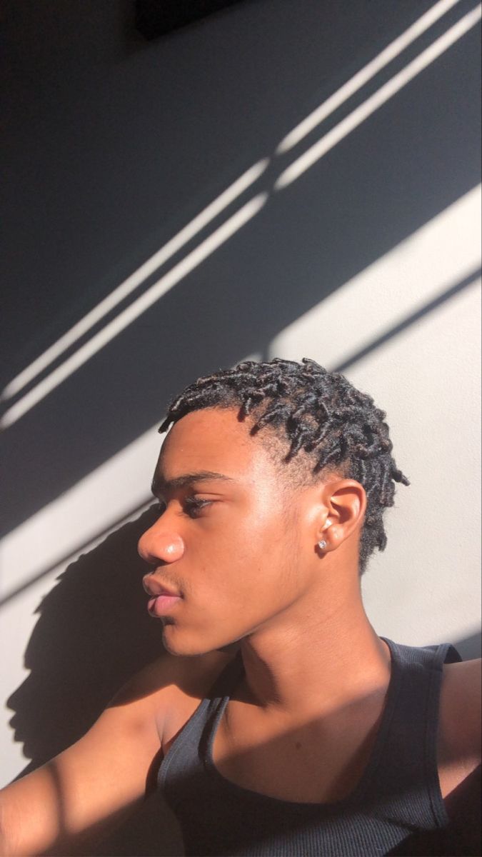 girl on locs