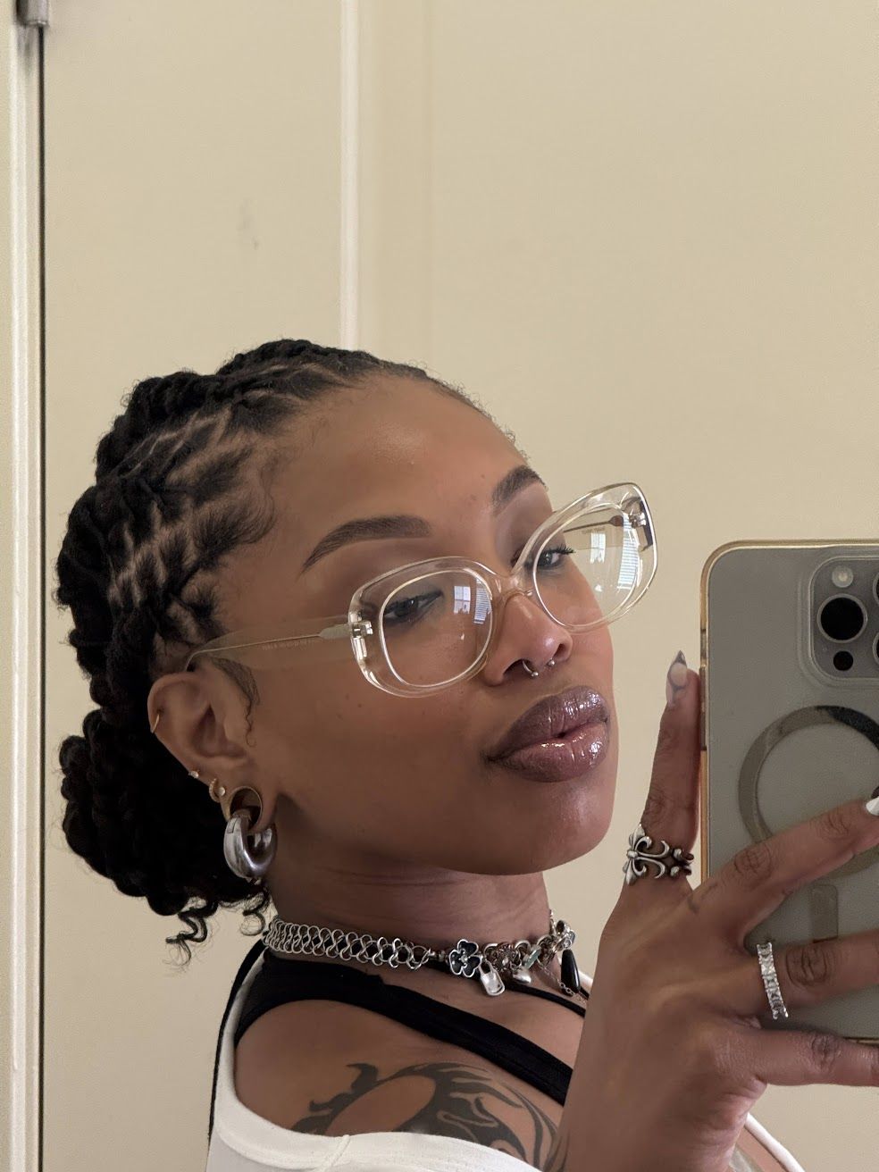 girl on locs