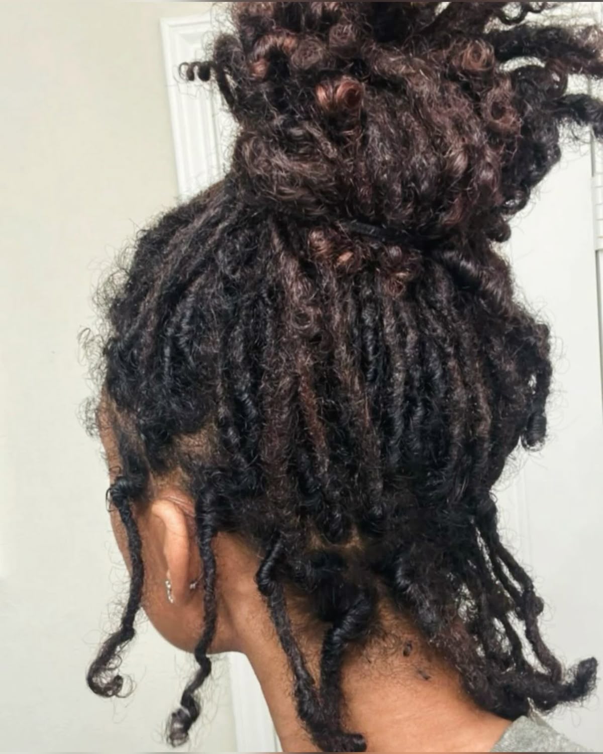 messy loc bun