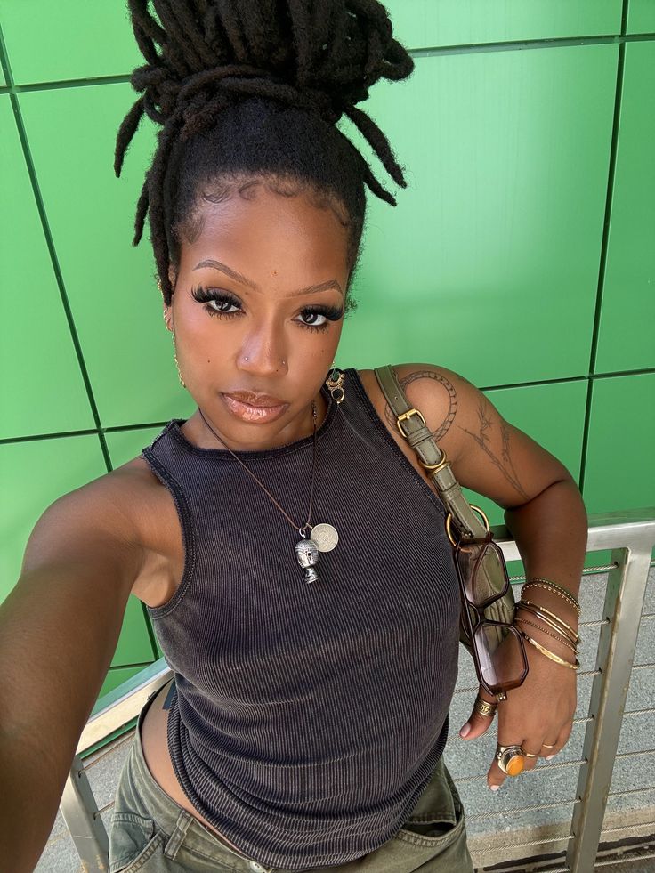 girl on locs