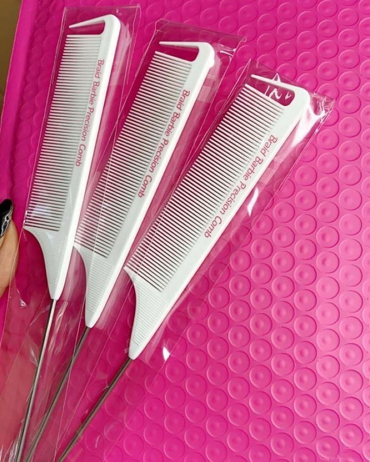 rat tail comb