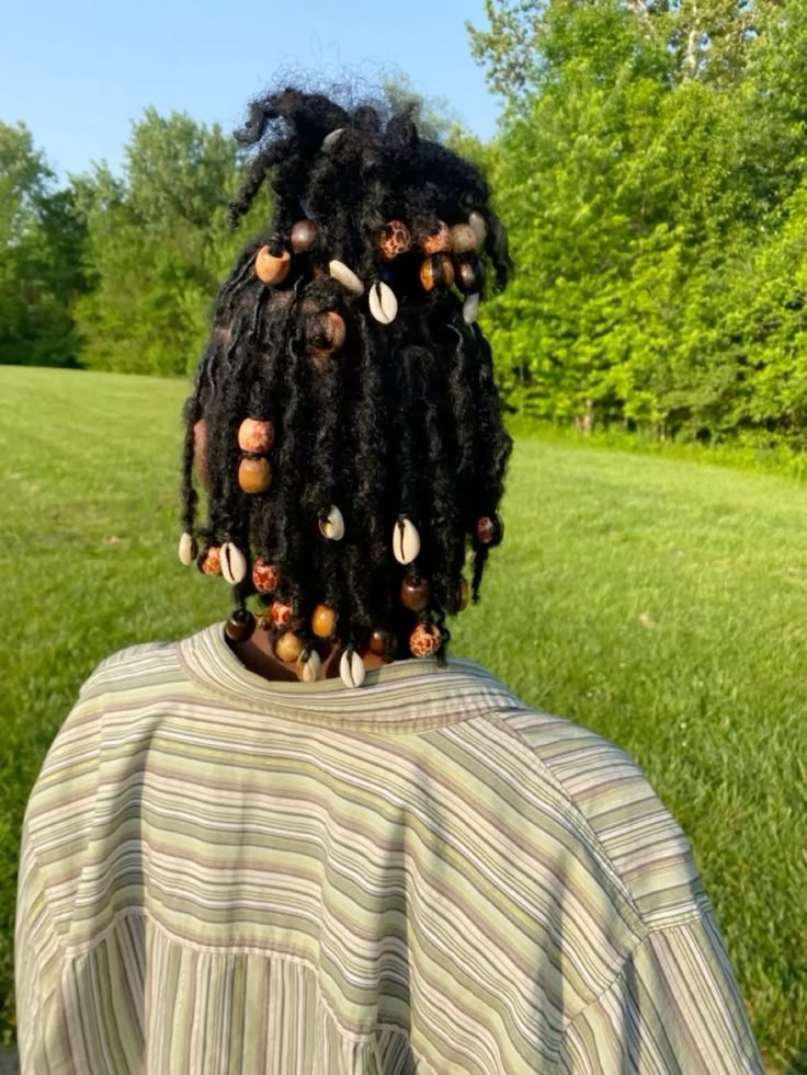 locs with shells