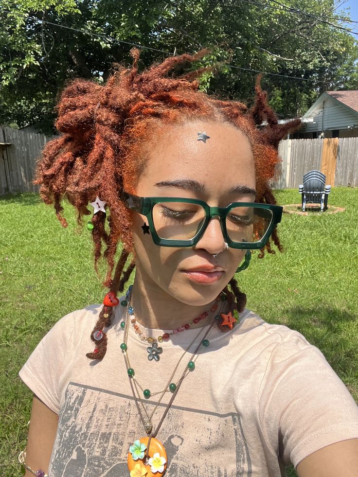 girl on locs