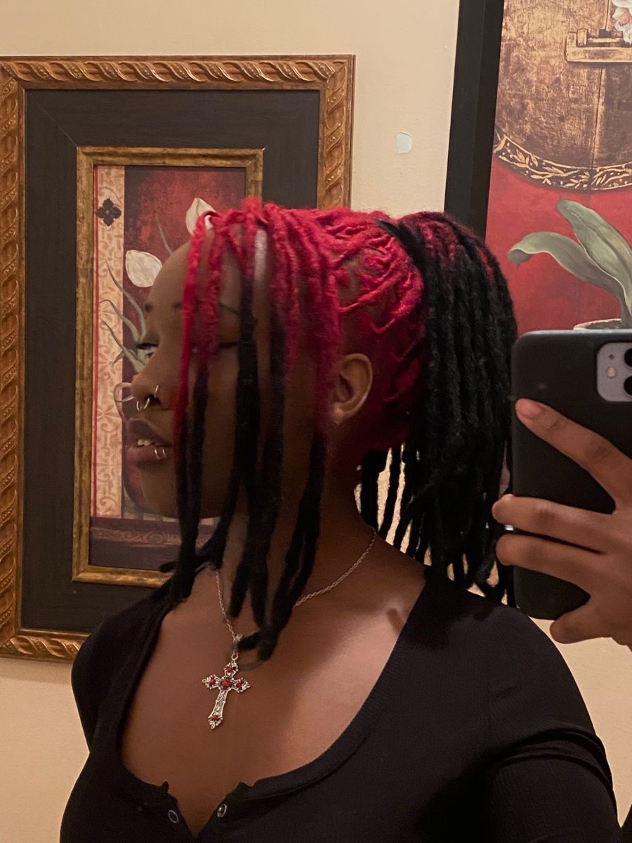 girl on locs