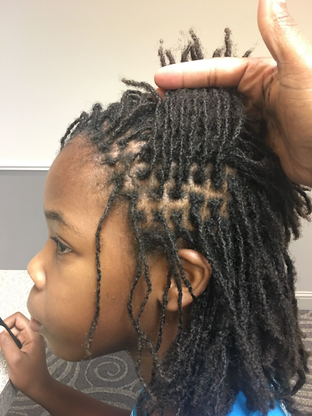 girl on locs