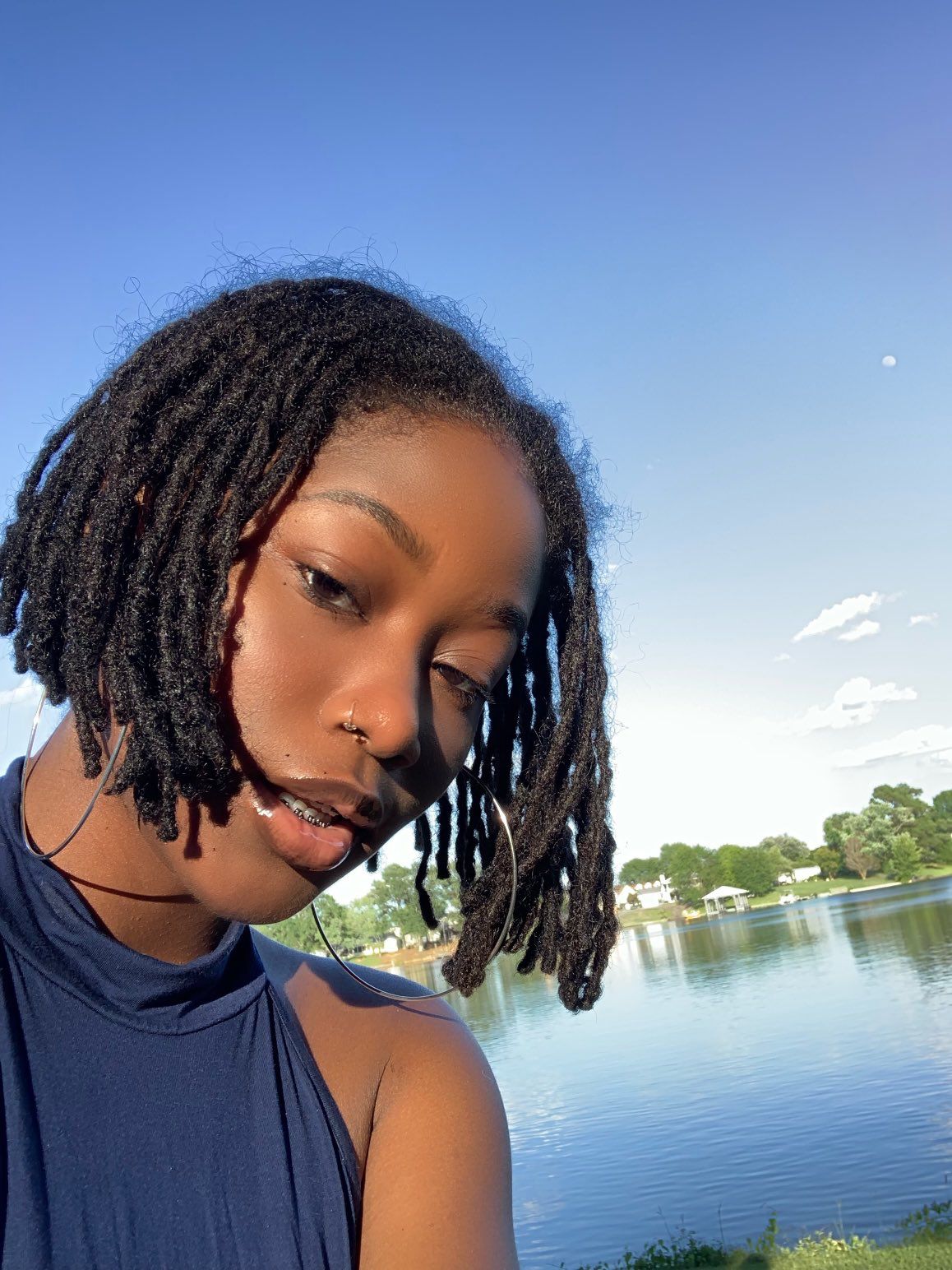 girl on locs