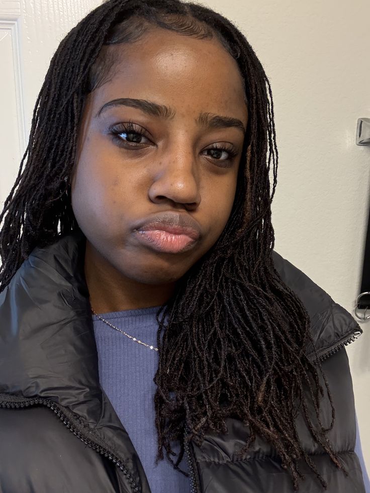 girl on locs