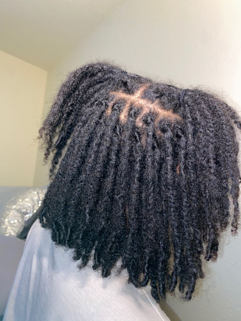 girl on locs