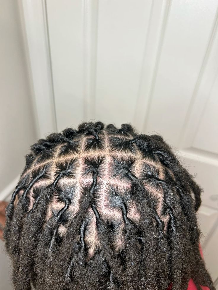 Locs retwist