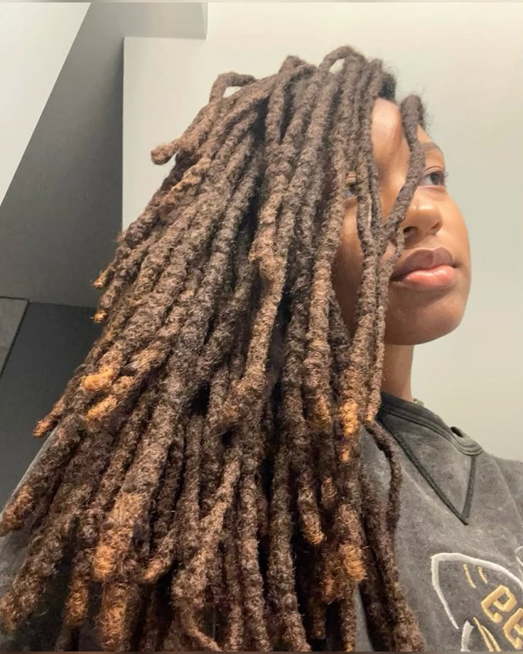 girl on locs