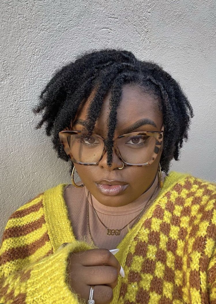 girl on locs