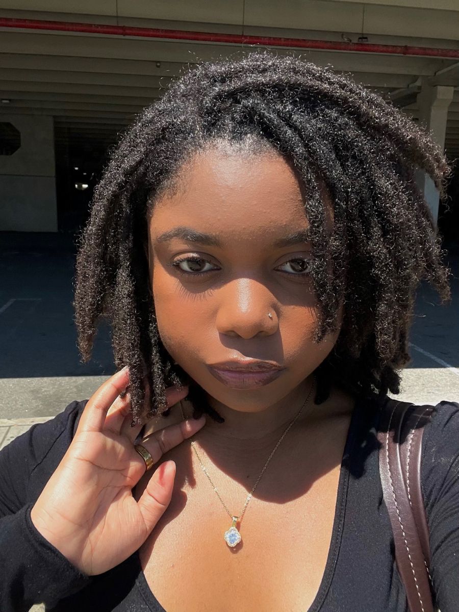 girl on locs