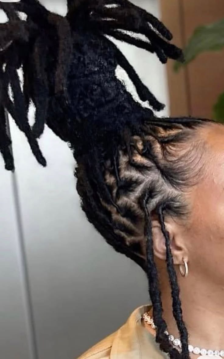 pineapple locs