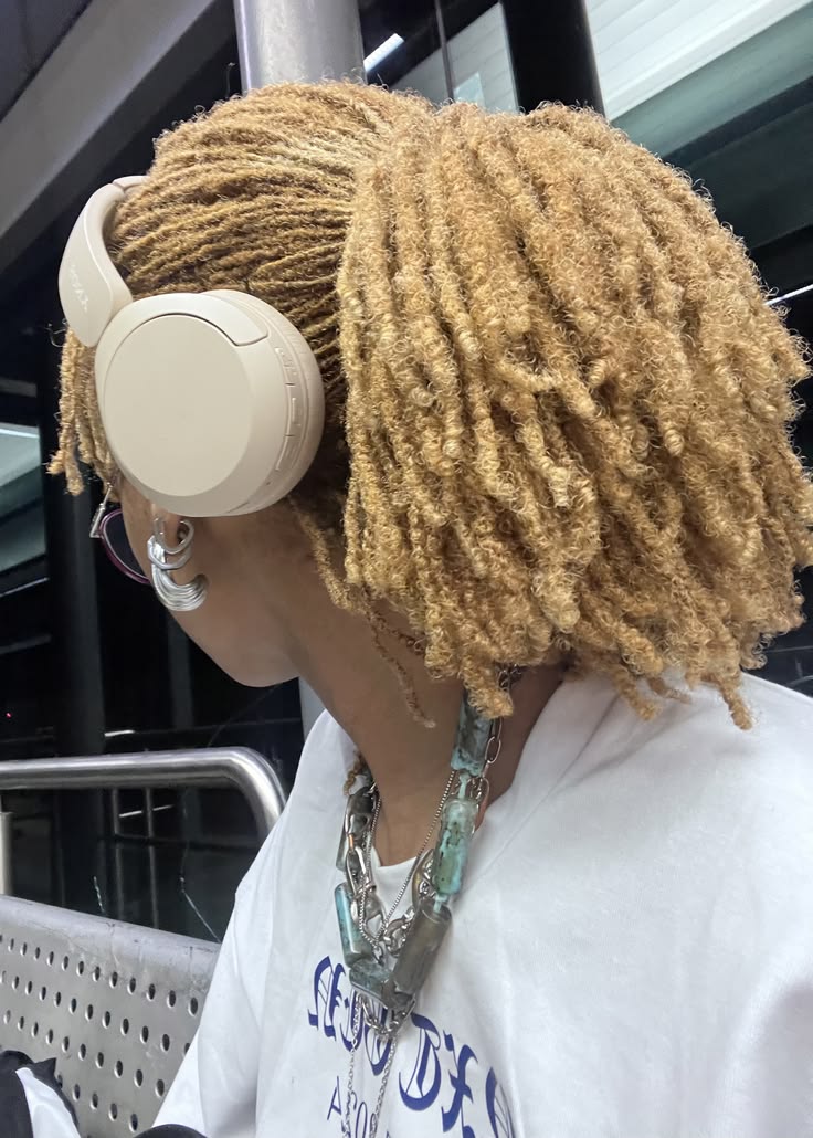 sisterlocs