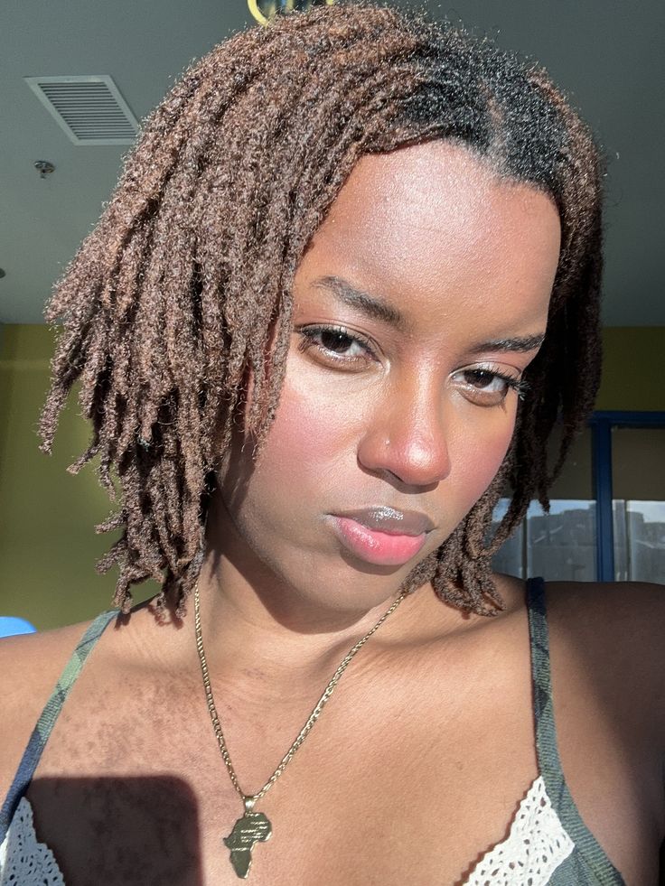 girl on locs