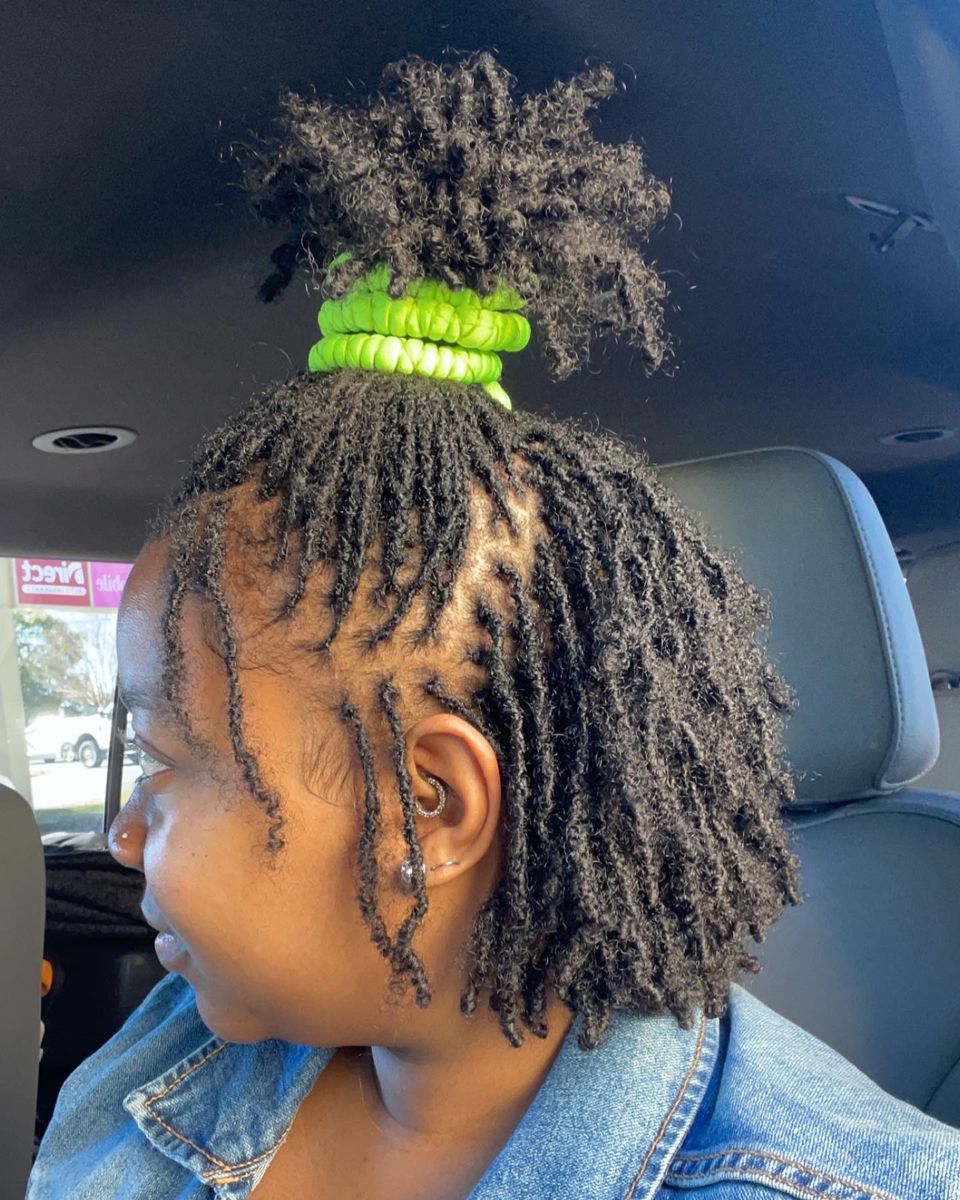 girl on locs