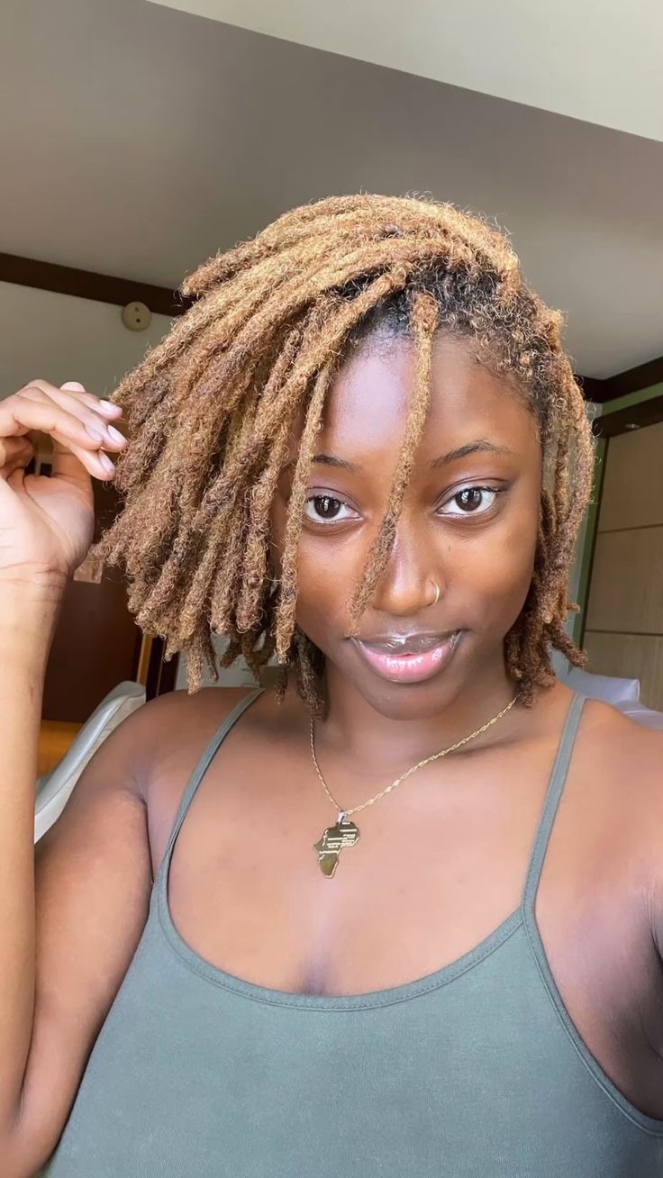 girl on locs