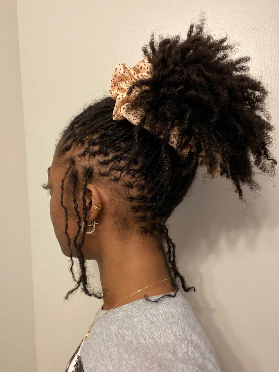 girl on locs