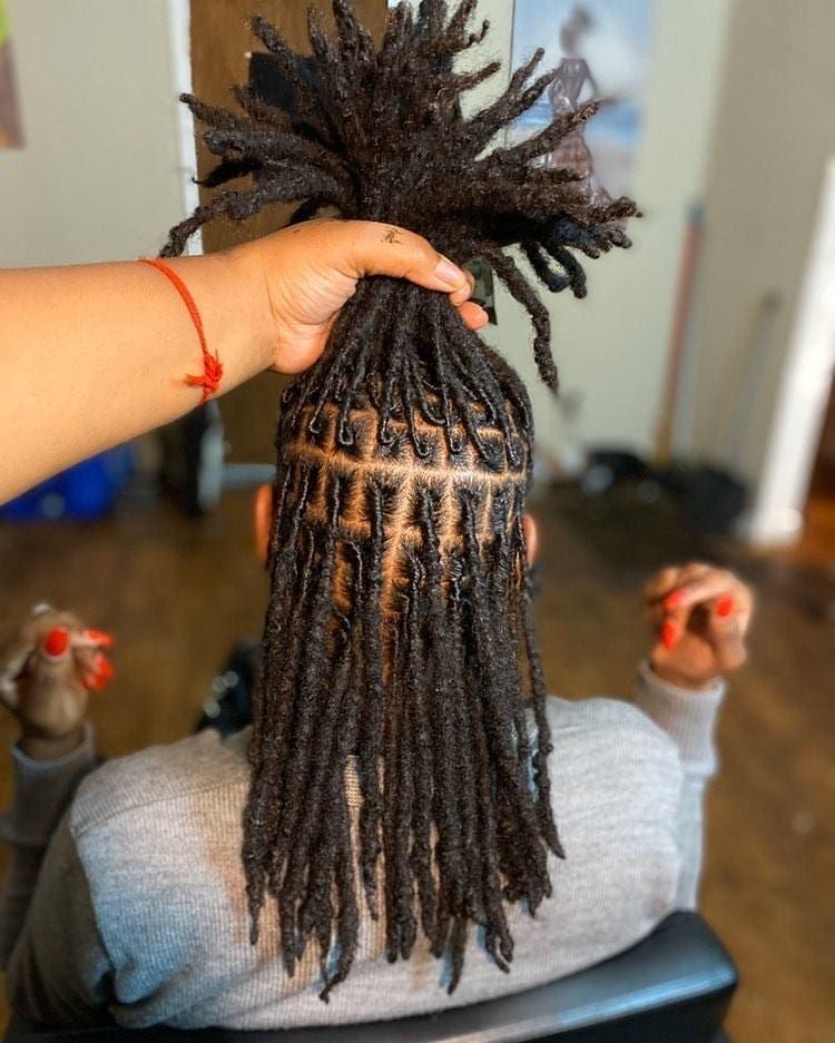 retwisting locs