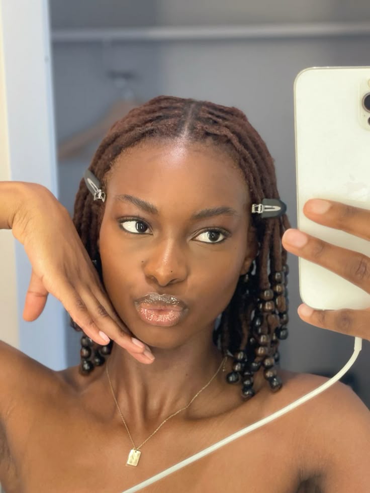 Accessorized Loc Bob