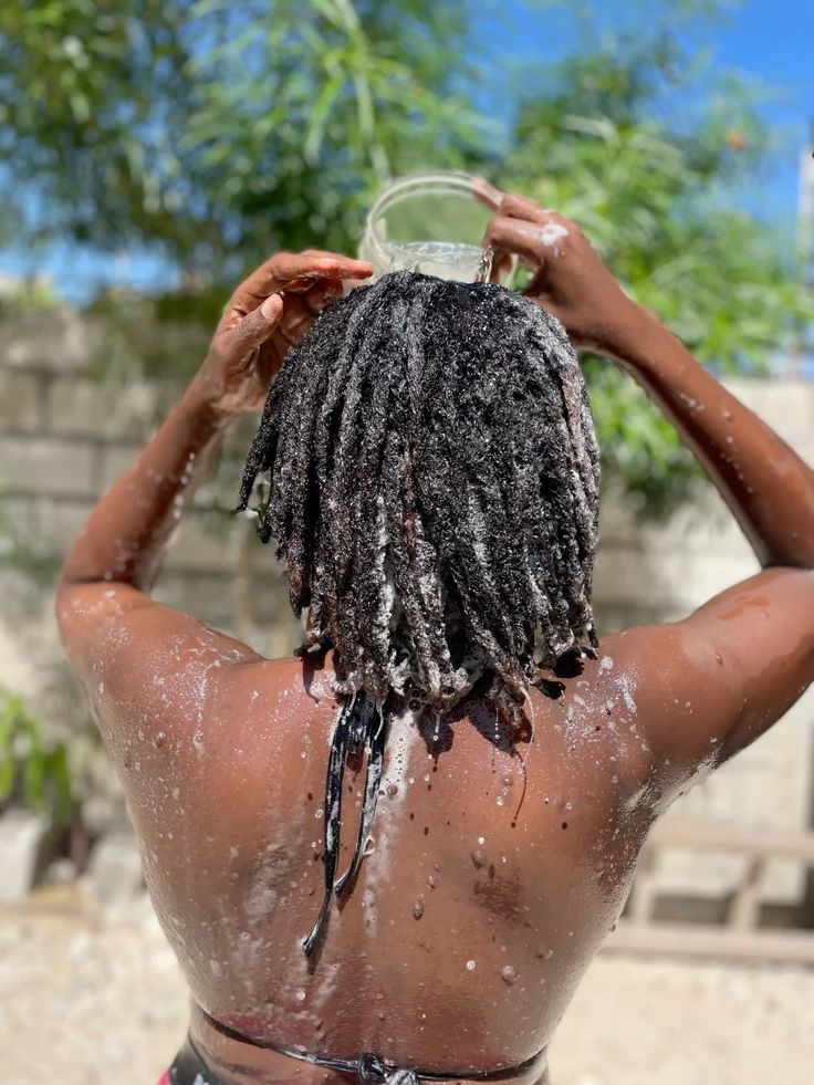 How to Build a Simple Loc Care Routine from Scratch